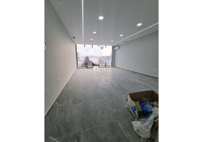 Ambient biznesi me qera 1+1 ne Durres - 500 Euro