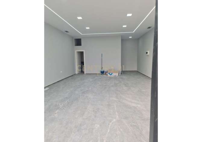 Ambient i Disponueshem per Qira ne Durres