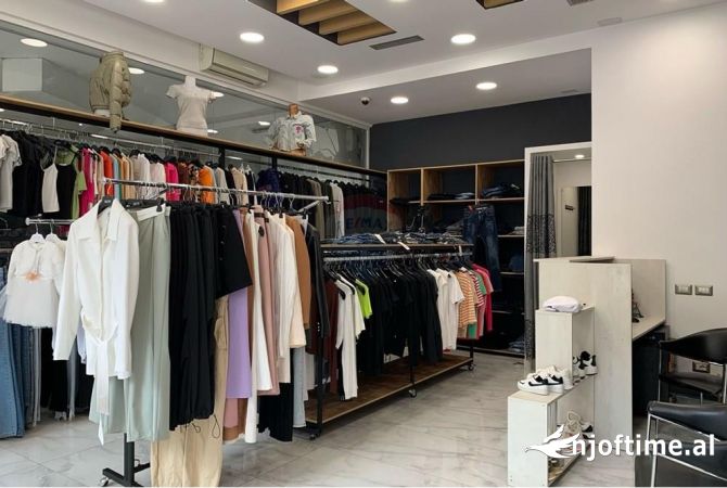 Dyqan per qira, Rr. Frosina Plaku!