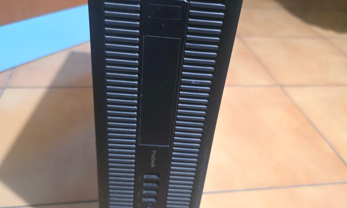 Hp Pro desk i5 4590 gen 4 8gb Ram 512gb Hd Windows 10 Pro Cmimi okazion 50mije te vjetra 