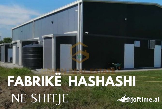 Ambiente Commerciale in Vendita 4+1 a Prizren - 3,200,000 Euro