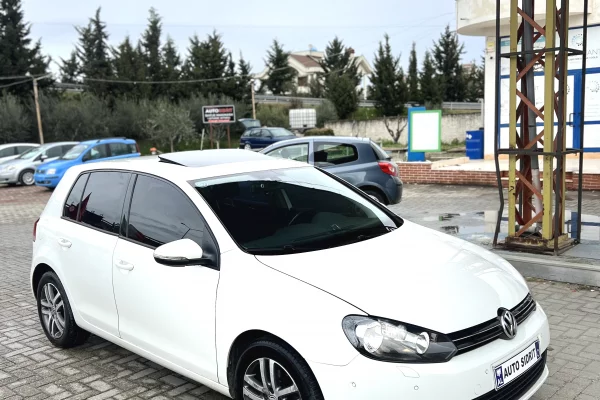 Makina ne shitje ne Kavaje - 6,200 Euro