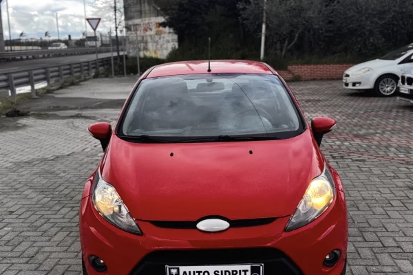 Cars for sale in Kavaja, Ford, 2009 Diesel,Kambio Manual Payment 3,200  Euro.