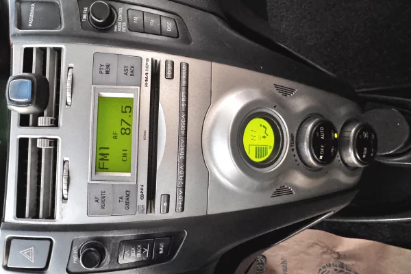 Auto in Vendita a Kavaja, Toyota, 2008 Diesel,Kambio Manual Pagamento 3,500  Euro.