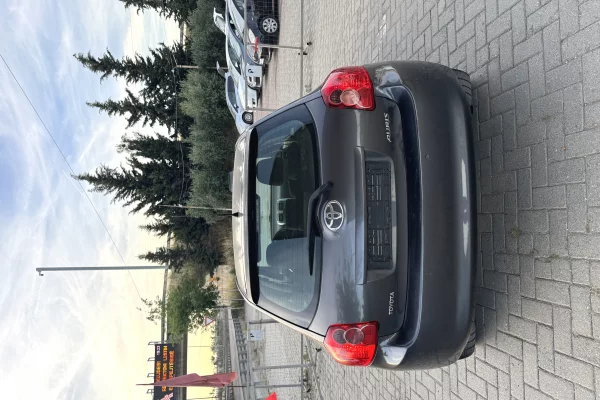 Makina ne shitje ne Kavaje, Toyota, 2008 Diesel,Kambio Manual Pagesa 4,400  Euro.