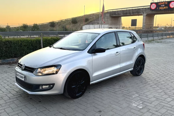 Makina ne shitje ne Kavaje - 4,300 Euro