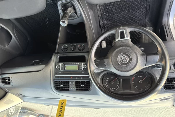 Makina ne shitje ne Kavaje, Volkswagen, 2011 Diesel,Kambio Manual Pagesa 4,300  Euro.