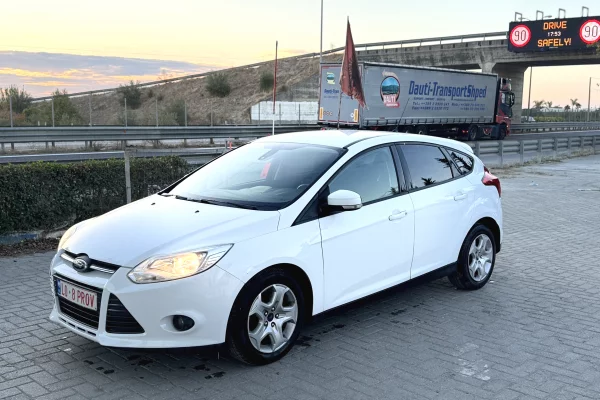 Makina ne shitje ne Kavaje - 4,400 Euro
