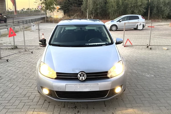 Cars for sale in Kavaja, Volkswagen, 2009 Diesel,Kambio Manual Payment 4,800  Euro.