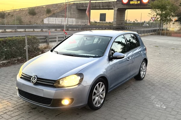 Cars for sale in Kavaja - 4,800 Euro