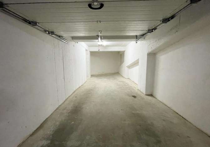 Business Property in Sale 4+1 in Tirana - 37,000 Euro