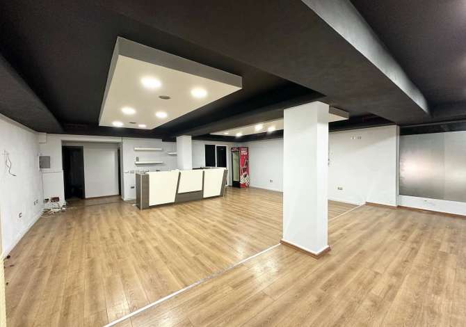 Ambient biznesi me qera 1+1 ne Tirane - 2,000 Euro