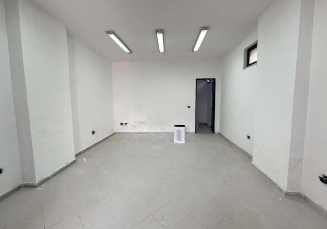 Business Property in Sale 1+1 in Tirana - 90,000 Euro