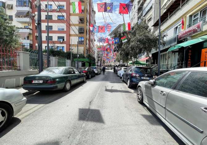 Business Property in Sale 1+1 in Tirana - 90,000 Euro