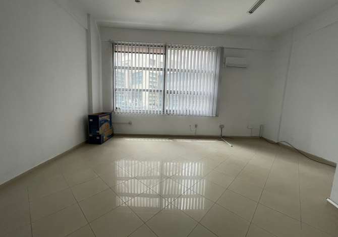 Ambient biznesi me qera 3+1 ne Tirane - 400 Euro