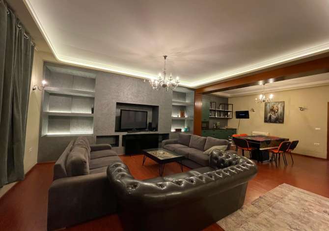 Ambient zyrash per qira tek Liqeni i Thate Rruga Peti