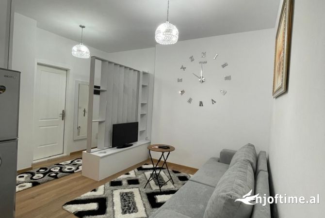 Apartament 1+1 per shitje tek Marteniteti i Ri, tek Brryli.