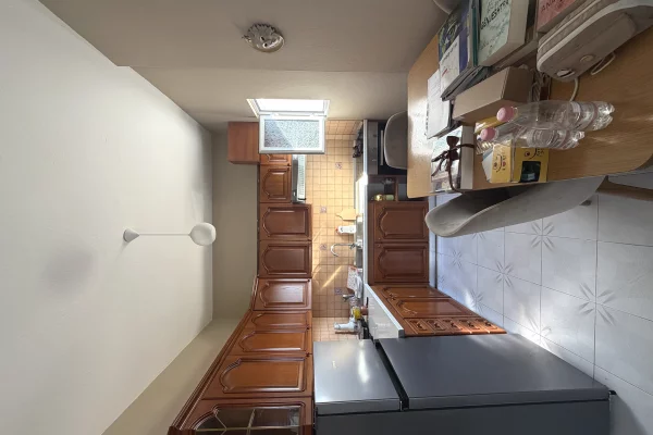 Shtepi me qera Apartament ne Tirane, 2+1, Mobilimi E mobiluar, Pagesa 500  Euro.
