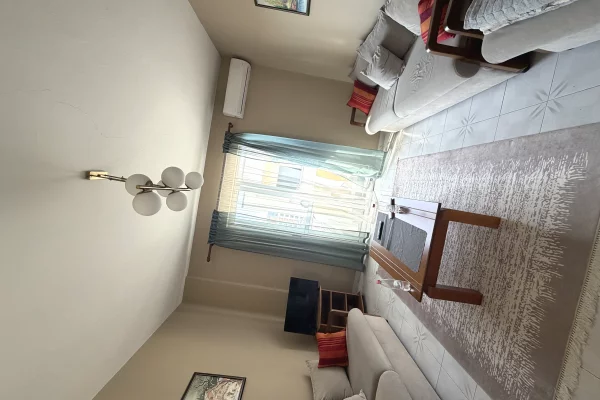 Shtepi me qera Apartament ne Tirane, 2+1, Mobilimi E mobiluar, Pagesa 500  Euro.
