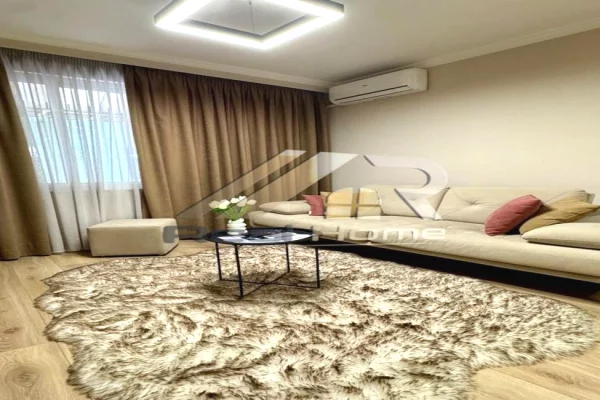 House for Rent 1+1 in Tirana - 900 Euro