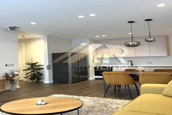 Shtepi me qera Apartament ne Tirane, 2+1, Mobilimi E mobiluar, Pagesa 1,100  Euro.