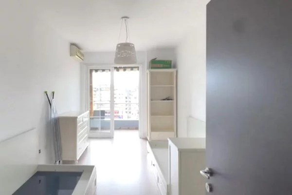 Shtepi me qera Apartament ne Tirane, 2+1, Mobilimi E mobiluar, Pagesa 800  Euro.