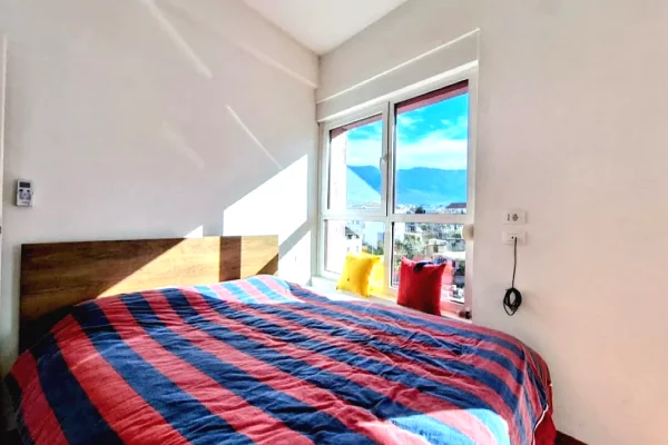 Shtepi me qera Apartament ne Tirane, 2+1, Mobilimi E mobiluar, Pagesa 550  Euro.
