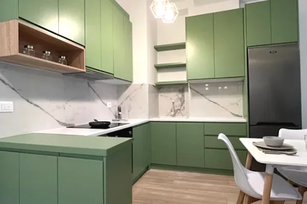 Shtepi me qera Apartament ne Tirane, 1+1, Mobilimi E mobiluar, Pagesa 650  Euro.