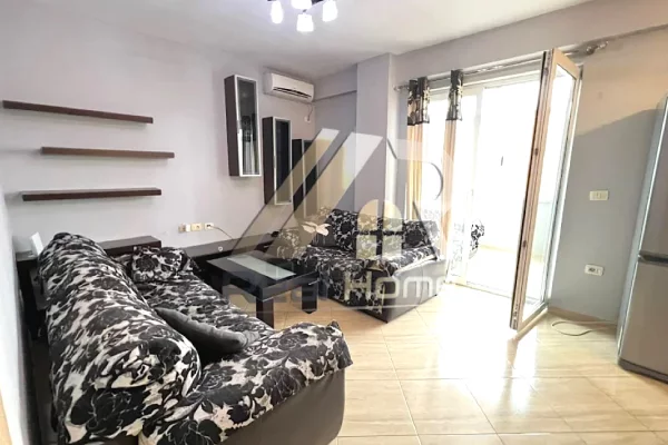 Shtepi me qera 1+1 ne Tirane - 550 Euro