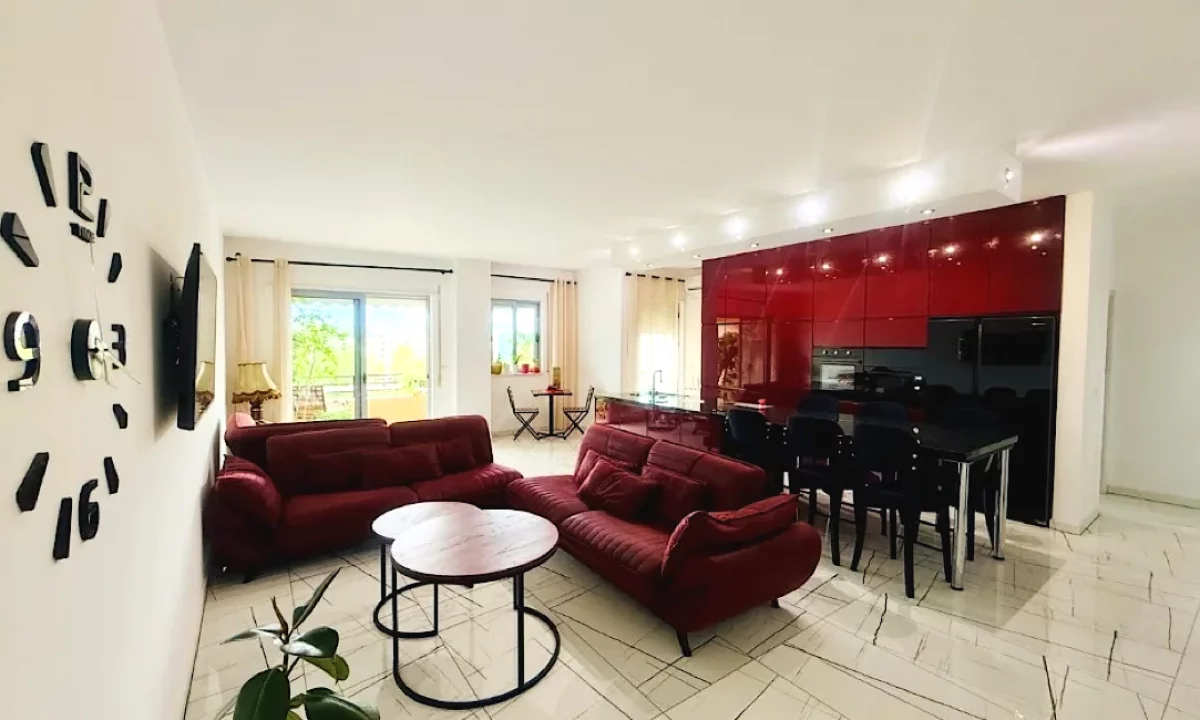 Shtepi me qera Apartament ne Tirane, 2+1, Mobilimi E mobiluar, Pagesa 1,200  Euro.