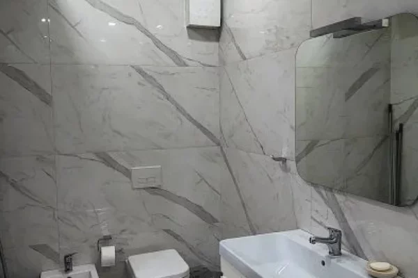 Shtepi me qera Apartament ne Tirane, 1+1, Mobilimi E mobiluar, Pagesa 78,000  Leke.
