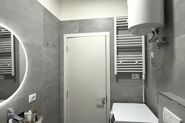 Shtepi ne shitje Apartament ne Tirane, 1+1, Mobilimi E mobiluar, Pagesa 100,000  Euro.