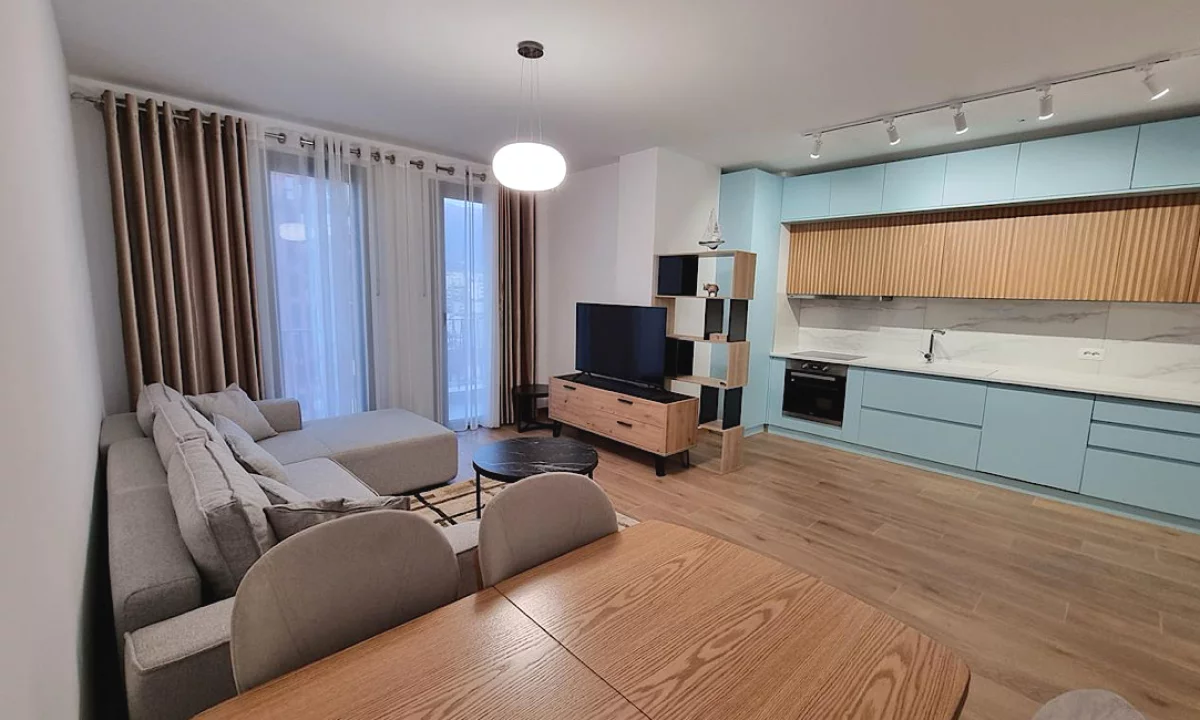 Shtepi me qera Apartament ne Tirane, 2+1, Mobilimi E mobiluar, Pagesa 750  Euro.
