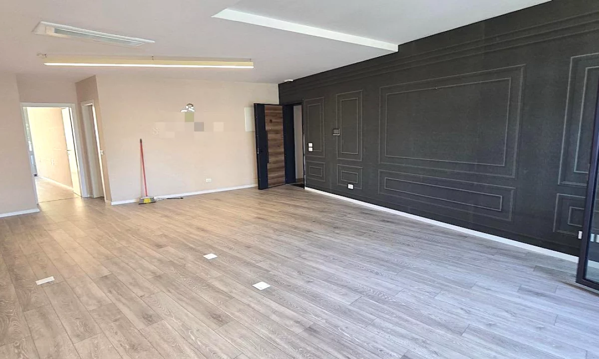 Zyre 2+1+2 me qera Tek Lake View (ID RZ09) Tirane