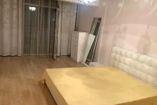 Shtepi me qera Apartament ne Tirane, 2+1, Mobilimi E mobiluar, Pagesa 650  Euro.