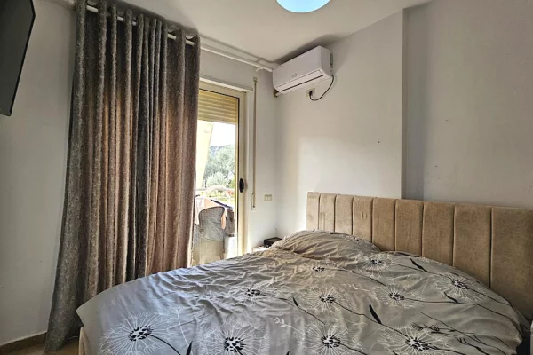 Shtepi me qera Apartament ne Tirane, 1+1, Mobilimi E mobiluar, Pagesa 400  Euro.