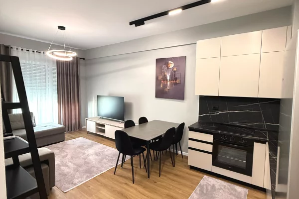 Shtepi me qera Apartament ne Tirane, 1+1, Mobilimi E mobiluar, Pagesa 40,000  Leke.