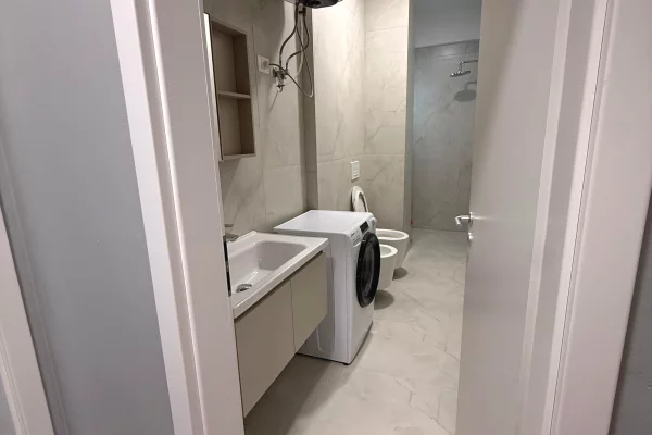 Shtepi me qera Apartament ne Tirane, 1+1, Mobilimi E mobiluar, Pagesa 40,000  Leke.