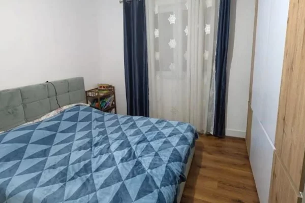 Shtepi ne shitje Apartament ne Tirane, 2+1, Mobilimi E mobiluar, Pagesa 16,000,000  Leke.