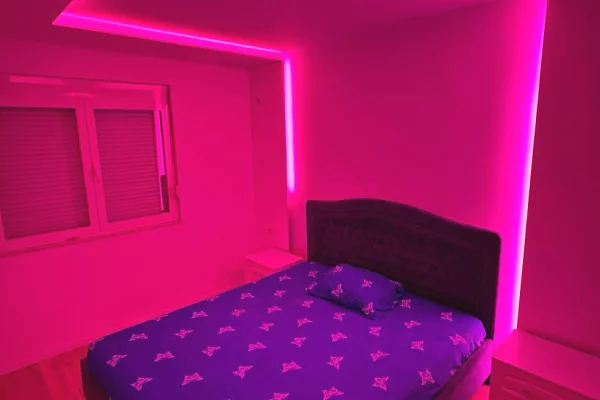 Shtepi me qera Apartament ne Tirane, 1+1, Mobilimi E mobiluar, Pagesa 600  Euro.