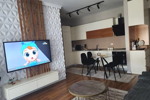 Shtepi me qera Apartament ne Tirane, 2+1, Mobilimi E mobiluar, Pagesa 1,000  Euro.