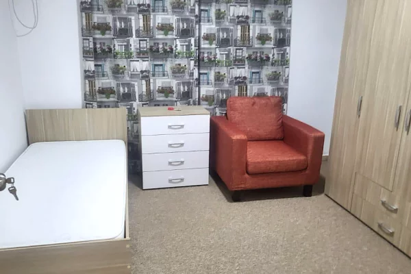 Shtepi me qera Apartament ne Tirane, 2+1, Mobilimi E mobiluar, Pagesa 600  Euro.