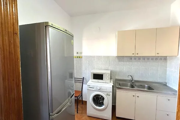 Shtepi me qera Apartament ne Tirane, 2+1, Mobilimi E mobiluar, Pagesa 600  Euro.