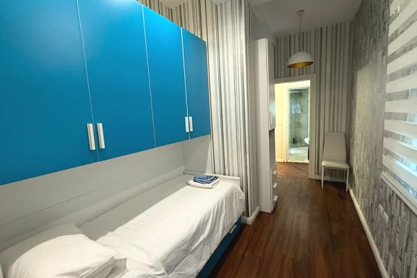 Shtepi ne shitje Apartament ne Tirane, 2+1, Mobilimi E mobiluar, Pagesa 250,000  Euro.