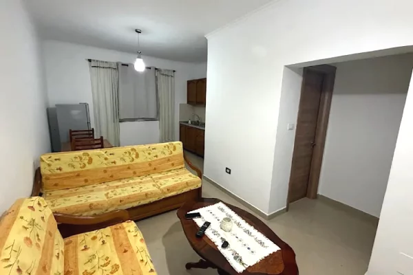 Shtepi me qera 1+1 ne Tirane - 450 Euro
