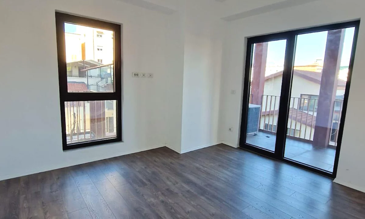 Zyre 2+1 me Qera tek Rruga Kavajes (ID RZ019) Tirane