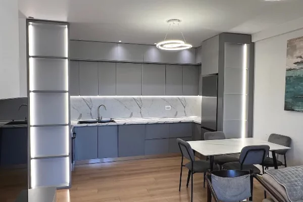 Shtepi me qera Apartament ne Tirane, 2+1, Mobilimi E mobiluar, Pagesa 750  Euro.