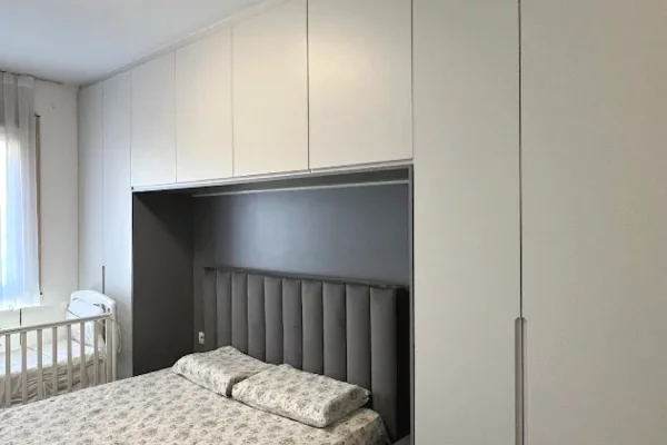 Shtepi me qera Apartament ne Tirane, 2+1, Mobilimi E mobiluar, Pagesa 750  Euro.