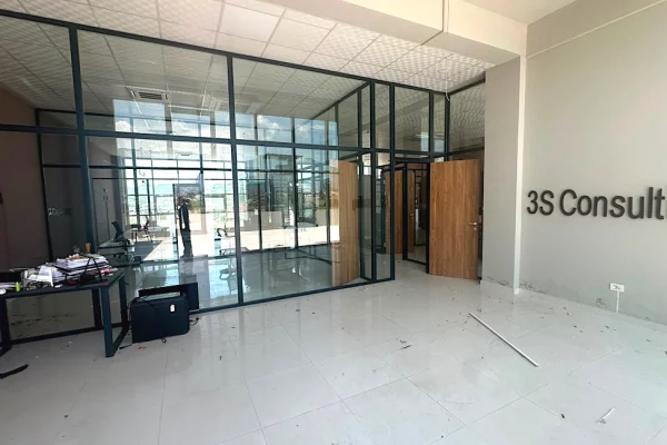 Zyre me Qera ne Sauk (ID RZ020) Tirane