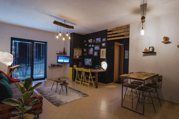 Apartament 2+1 me qera Komuna Parisit ID (R2068) Tirane